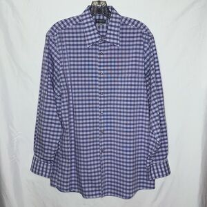 Like New Van Heusen Flex Button-Up Dress Shirt